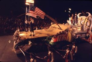 Bicentennial float in the Orange Bowl parade.